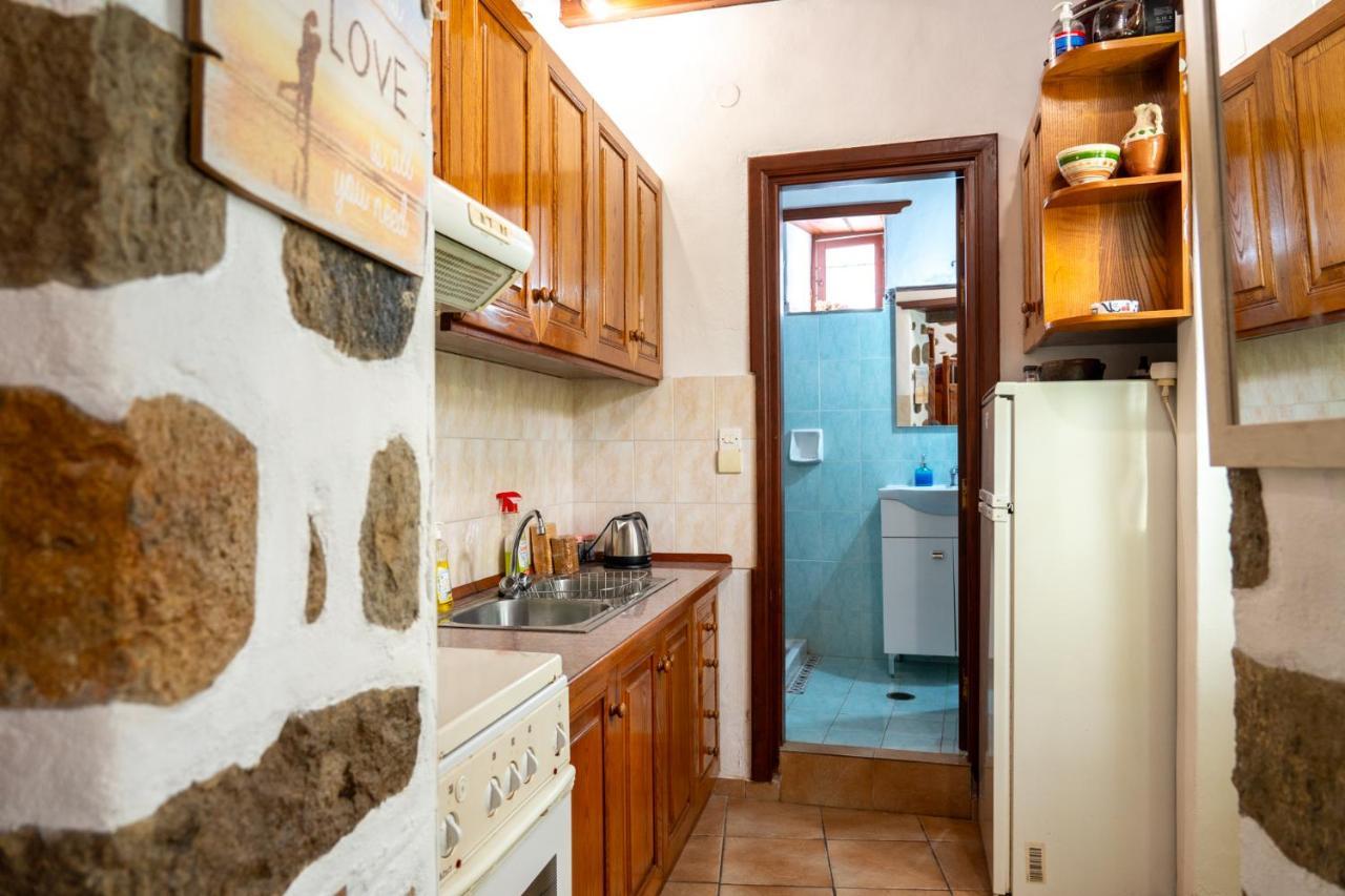 Vintage White House Patmos Appartement Buitenkant foto